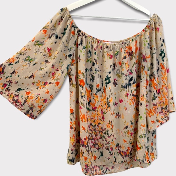 Izzy & Lola | Tops | Izzy Lola Watercolor Top | Poshmark